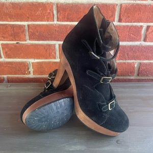 NWOT See by Chloe Suede Solfo Buckle Boots